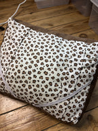 Coussin de lecture léopard