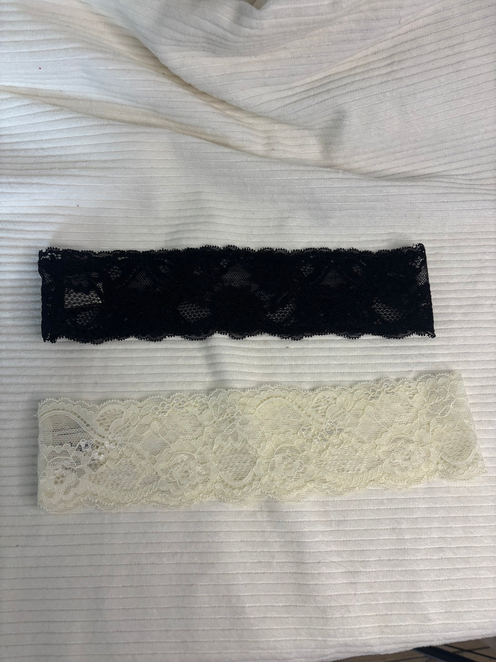 Lot de 2 bandeaux en dentelle