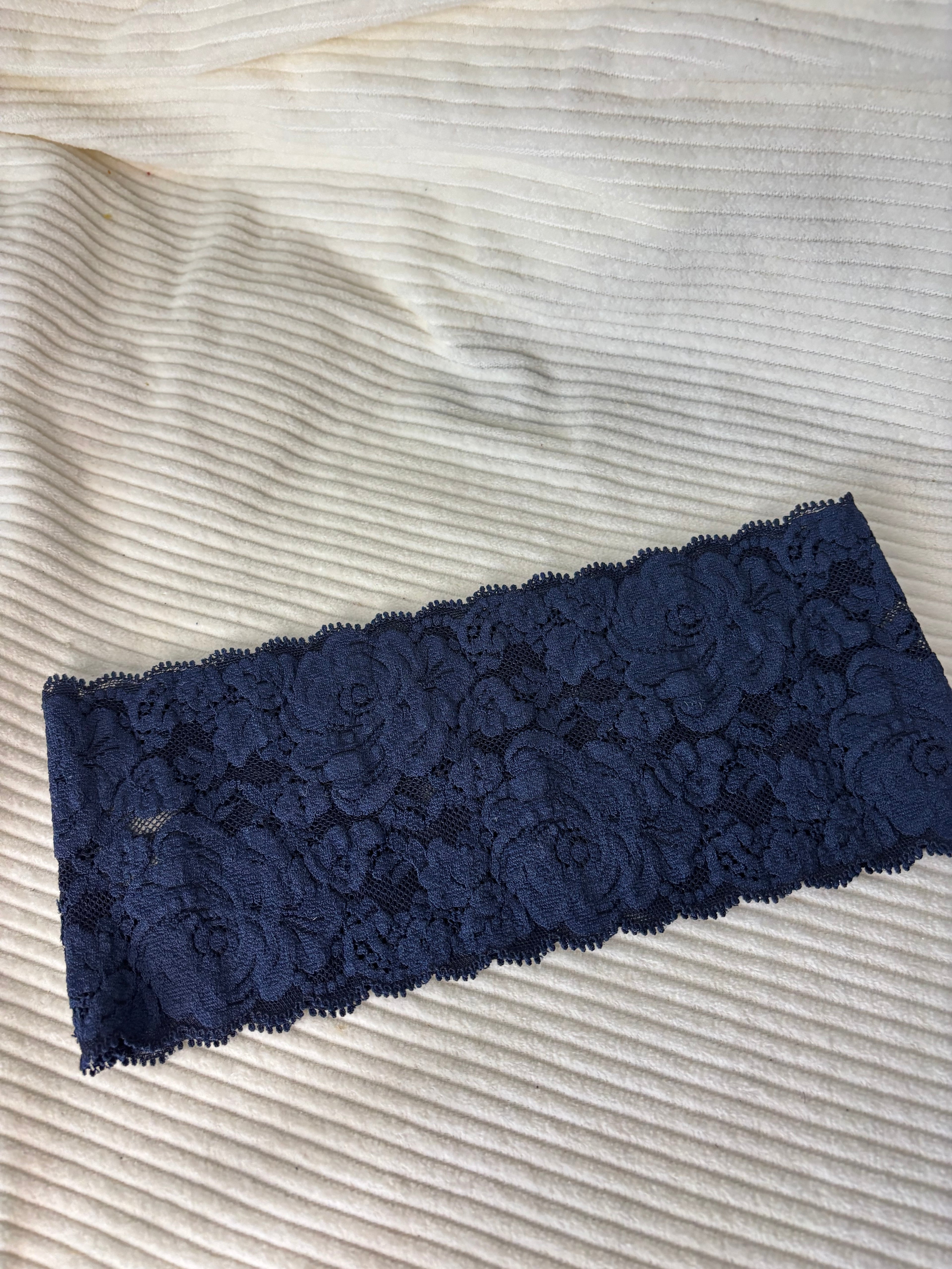 Bandeau en dentelle large