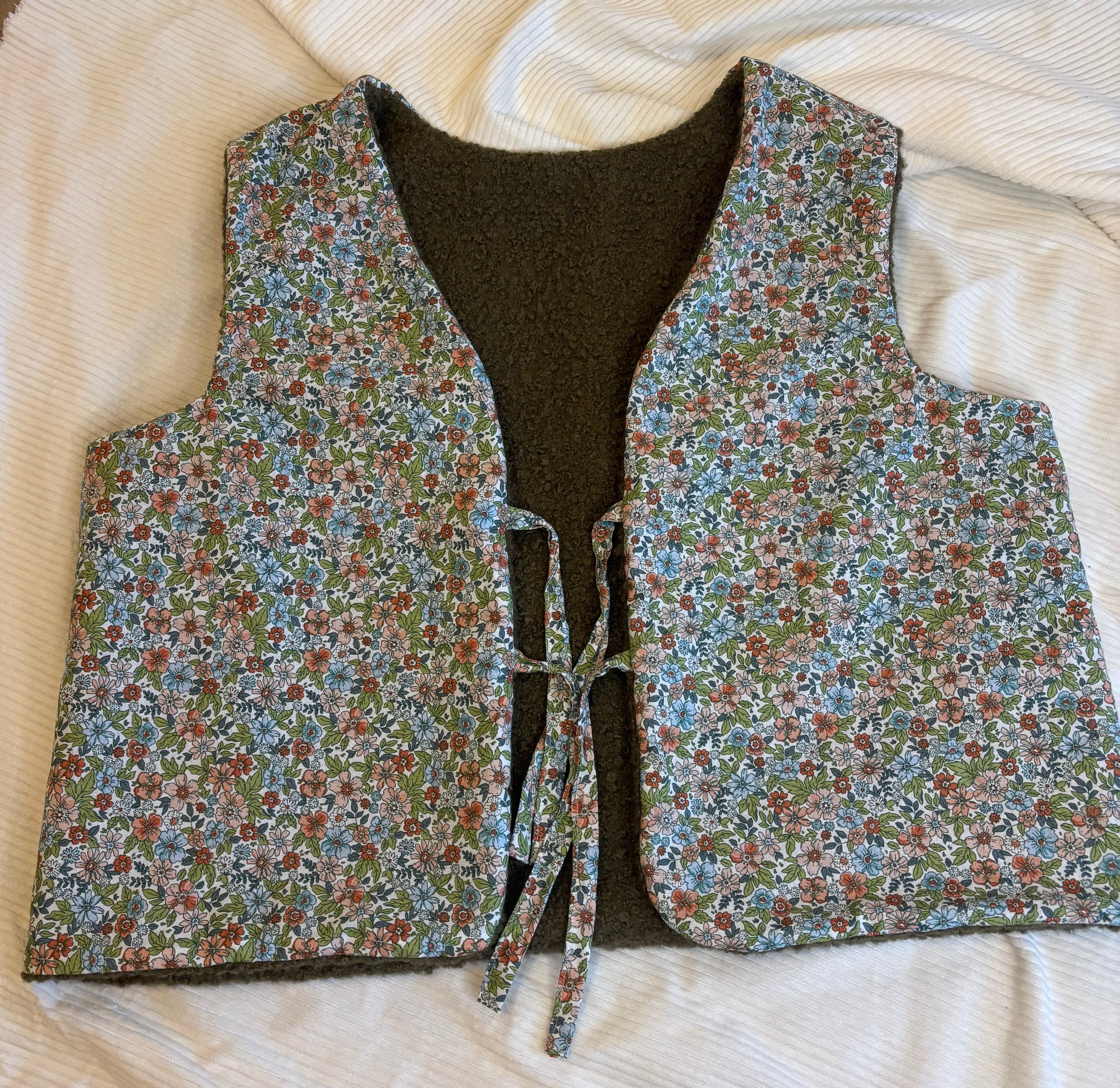 Gilet berger réversible kaki fleur