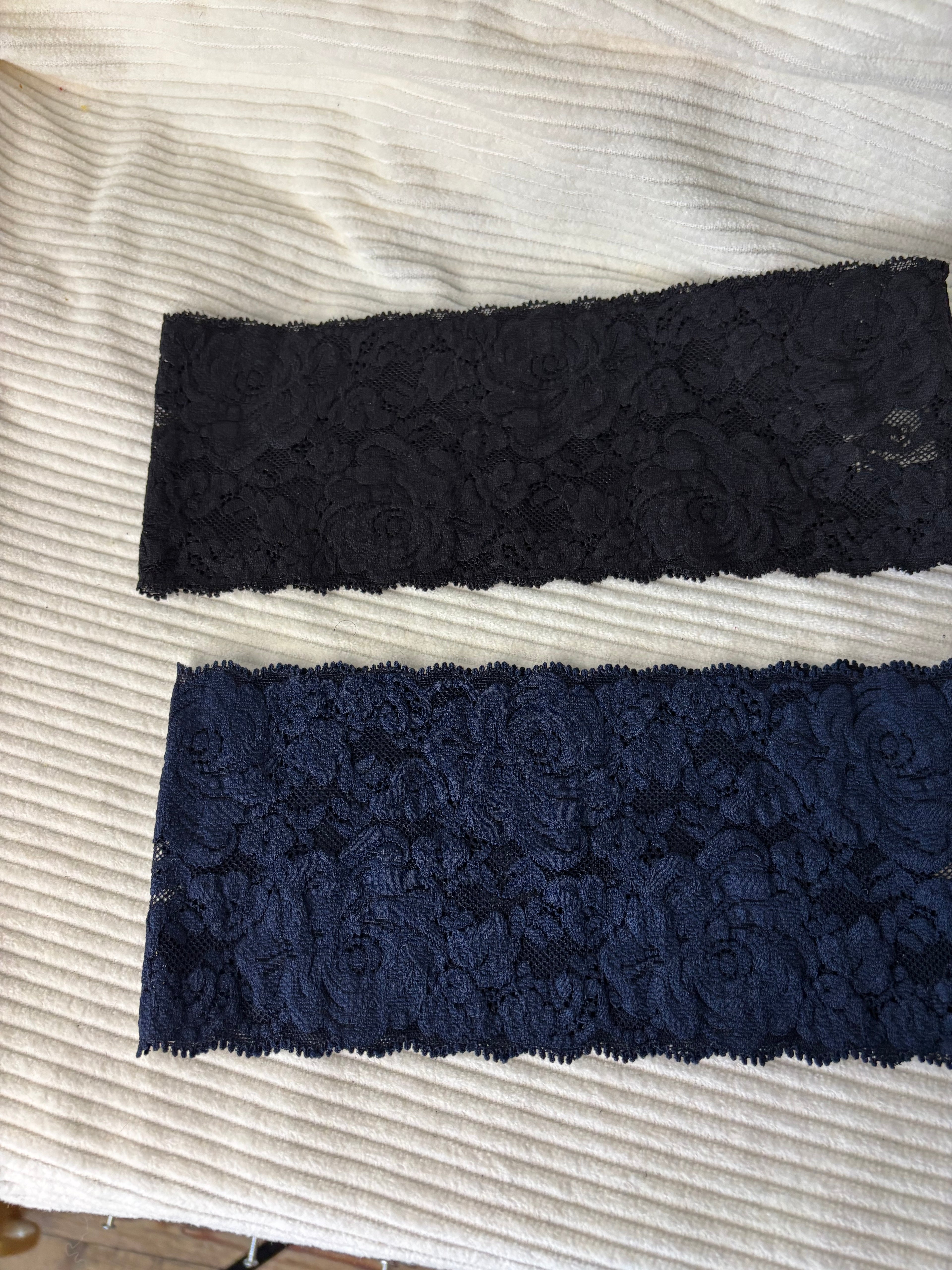 Lot de 2 bandeaux en dentelle large