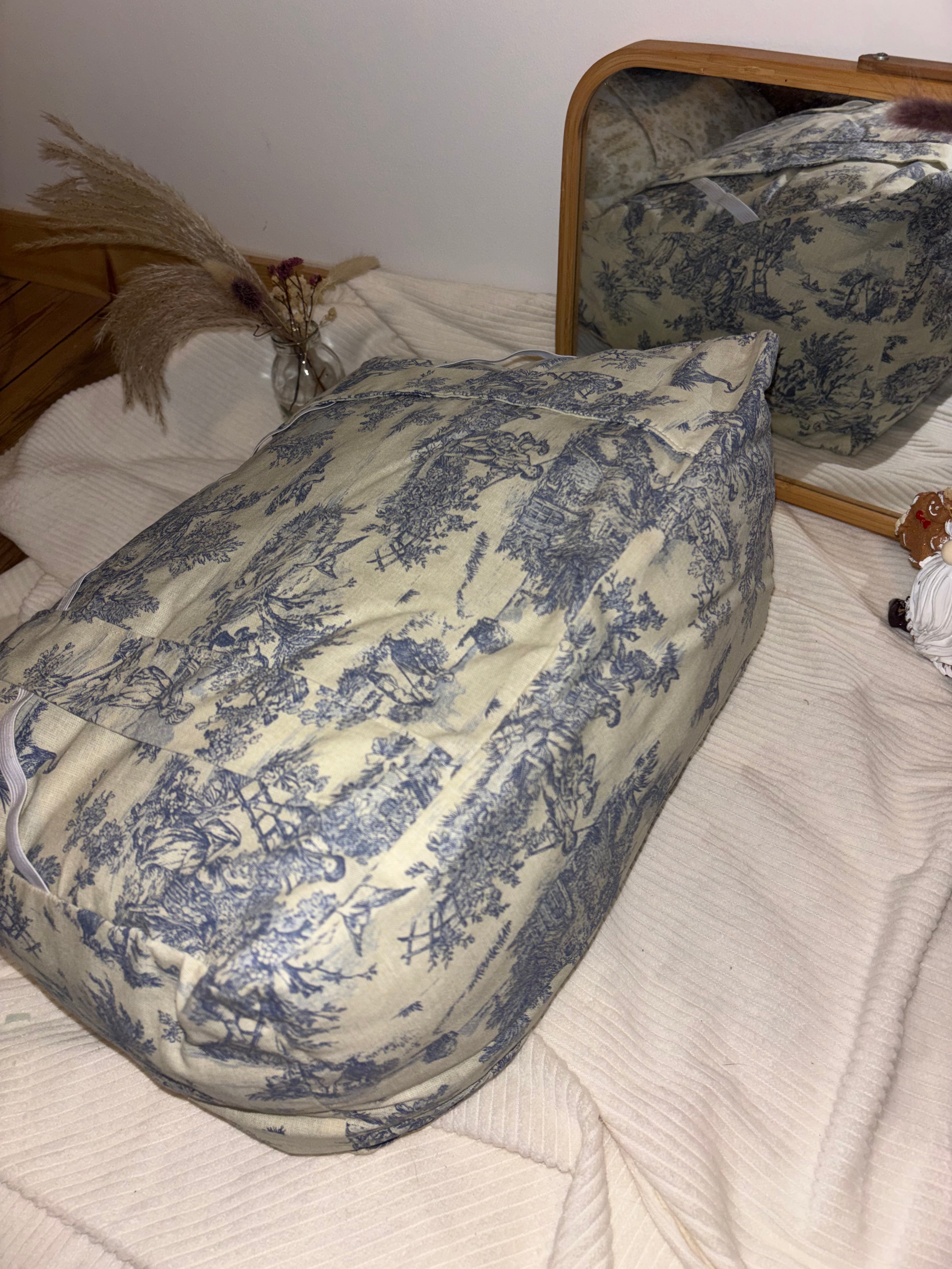 Coussin de lecture Madeleine
