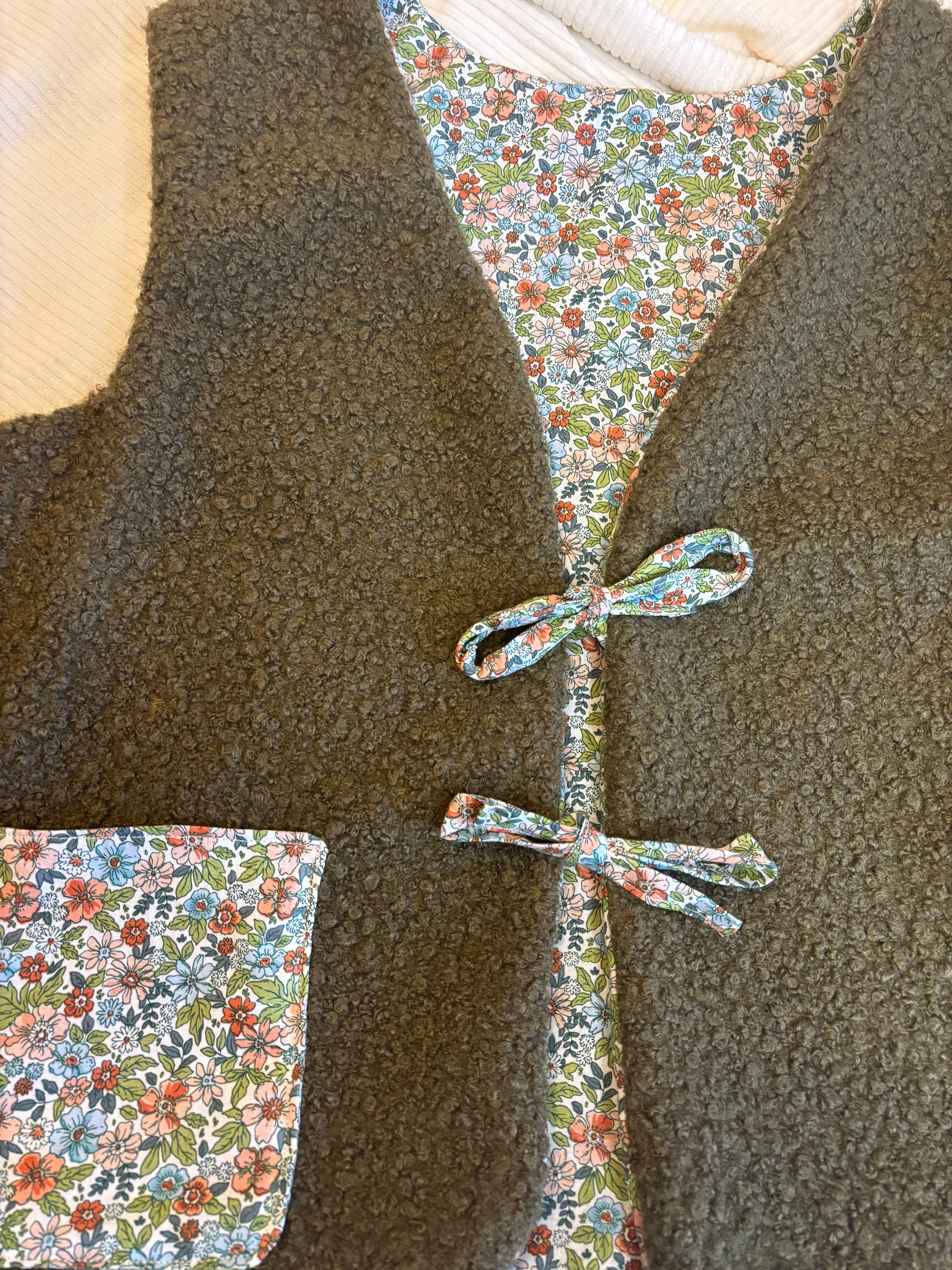 Gilet berger réversible kaki fleur