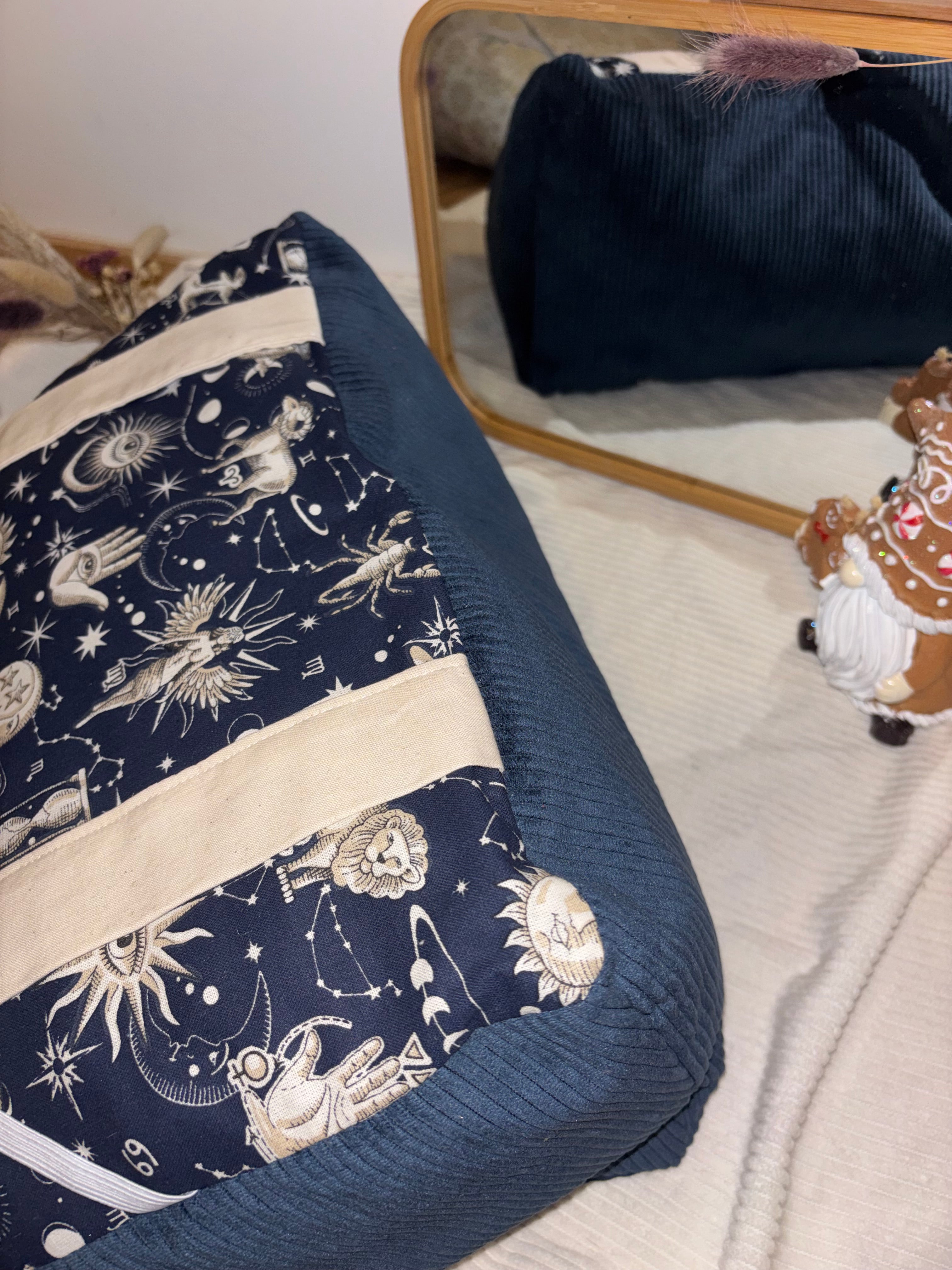 Coussin de lecture Astra