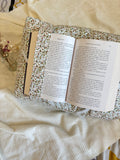 Coussin de lecture