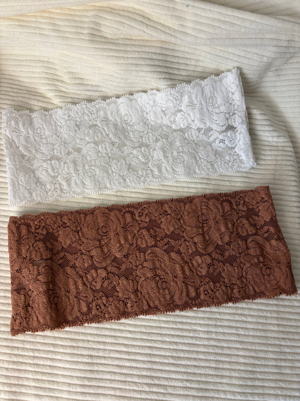 Lot de 2 bandeaux en dentelle large