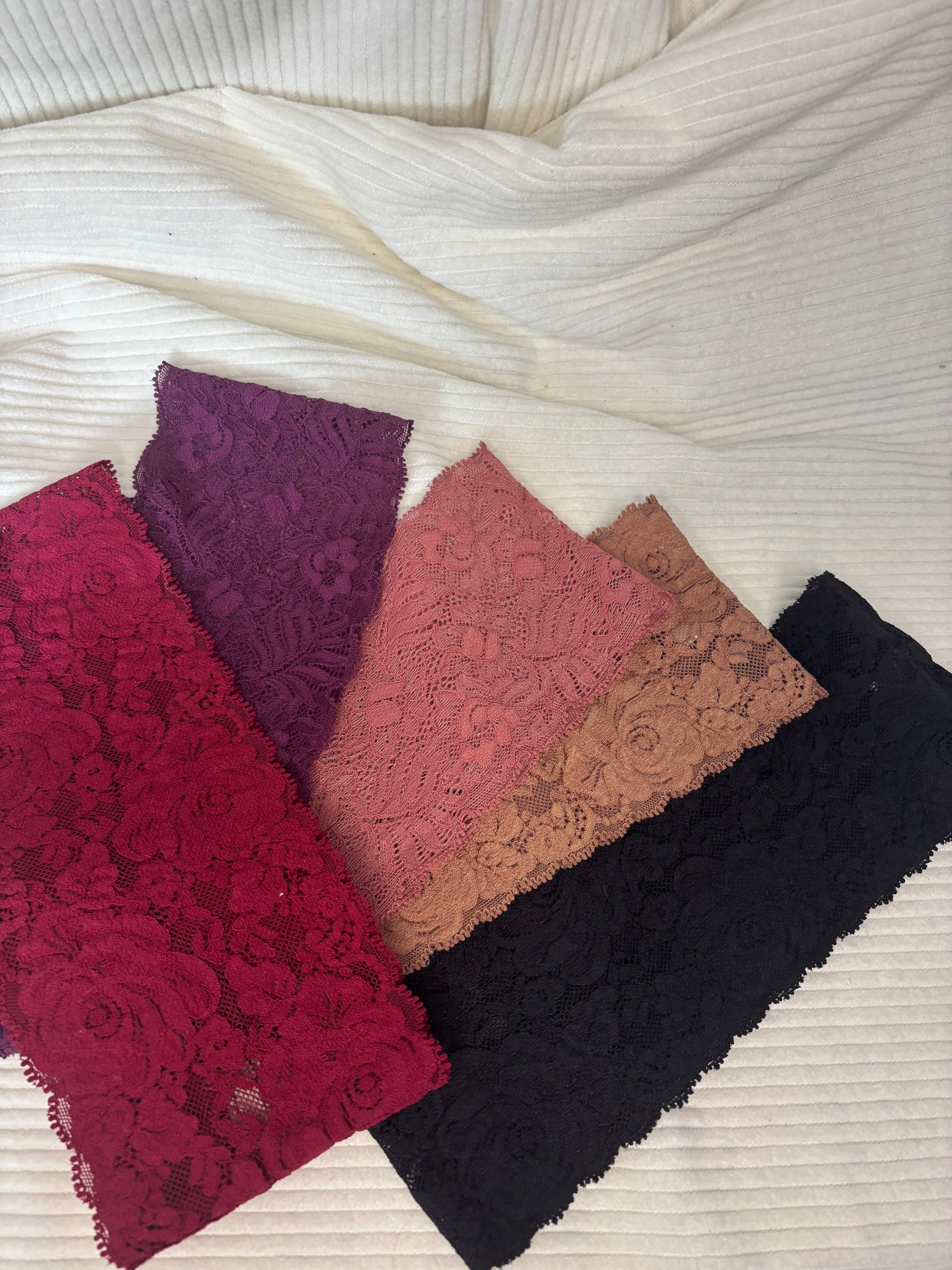 Bandeau en dentelle large